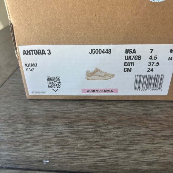 Merrell Beige Trail Running Shoes - Picture 15 of 15